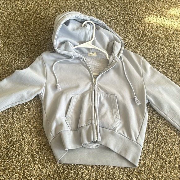 Brandy Melville Light Purple/Blue Cropped Hoodie - Picture 1 of 3